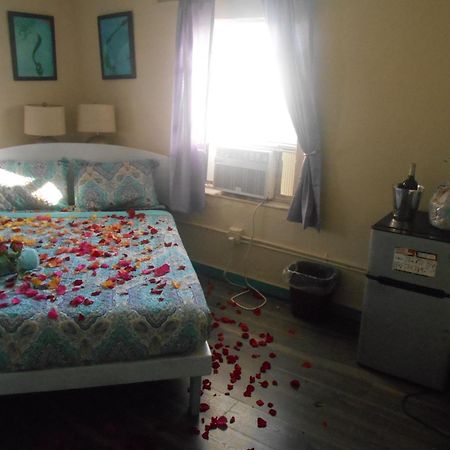 Hoosville Hostel Флорида-Сити Экстерьер фото